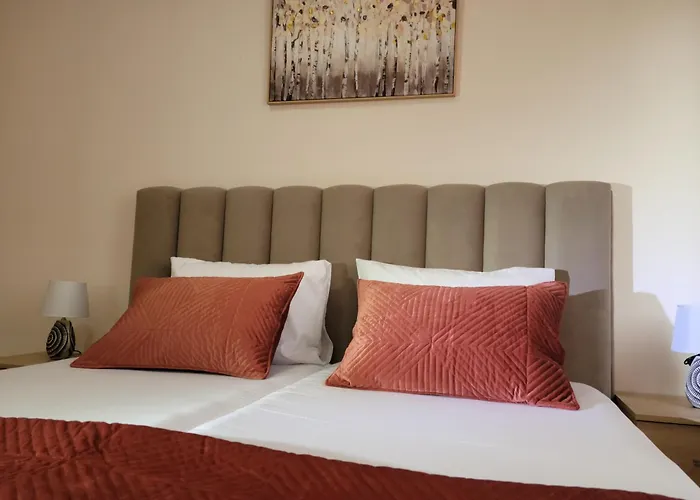 Gledis - Panoramic Terrace Apartament Tirana