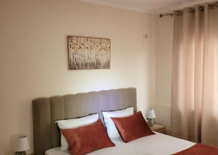 Gledis - Panoramic Terrace Daire Tiran